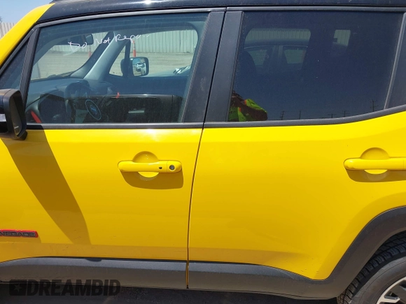 2023 Jeep Renegade Trailhawk with VIN ZACNJDC14PPP66216, listed as a IAAI auction lot 42000920 with 36,048 mi miles and . Bid and sale history available at DreamBid. Image 14.