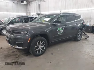 2025 Jeep Grand Cherokee Limited with VIN 1C4RJKBG3S8634319, listed as a IAAI auction lot 41817917 with 523 mi miles and . Bid and sale history available at DreamBid. Image 2.