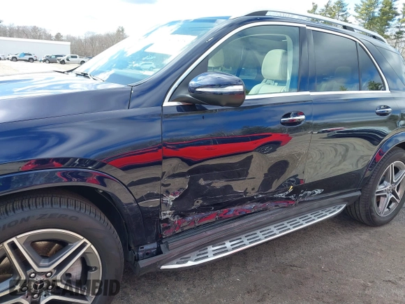 2021 Mercedes-Benz GLE 350 with VIN 4JGFB4KB2MA492990, listed as a IAAI auction lot 41840528 with 50,519 mi miles and . Bid and sale history available at DreamBid. Image 6.