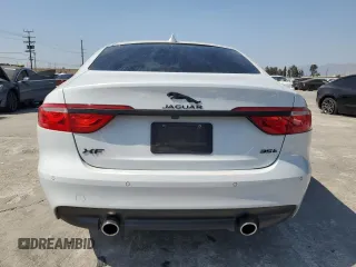 2016 Jaguar XF 35t Premium with VIN SAJBD4BV9GCY21427, listed as a Copart auction lot 72093934 with 84,710 mi miles and Salvage Title. Bid and sale history available at carsss.com. Image 6.