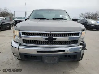 2013 Chevrolet Silverado 1500 LT with VIN 1GCRCSE03DZ111825, listed as a Copart auction lot 48244475 with 219,046 mi miles and Salvage Title. Bid and sale history available at carsss.com. Image 5.