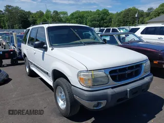 2000 Ford Explorer XLT z VIN 1FMZU63E3YUB34927, wystawiony jako IAAI lot #42208468 z przebiegiem 230 508 mil mil oraz . Historia ofert i sprzedaży dostępna na DreamBid. Obrazek 1.