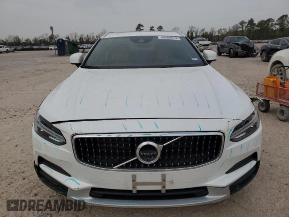 2017 Volvo V90 z VIN YV4A22NL0H1007496, wystawiony jako Copart lot #44589014 z przebiegiem 26 340 mil mil oraz . Historia ofert i sprzedaży dostępna na DreamBid. Obrazek 5.