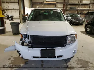 2011 Ford Escape XLT with VIN 1FMCU9DG5BKA63532, listed as a Copart auction lot 47608035 with 117,557 mi miles and Salvage Title. Bid and sale history available at carsss.com. Image 5.