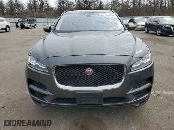 2018 Jaguar F-Pace 25t Prestige z VIN SADCK2FX6JA259468, wystawiony jako Copart lot #52096725 z przebiegiem 131 723 mil mil oraz Czysty tytuł • Clean title. Historia ofert i sprzedaży dostępna na DreamBid. Obrazek 5.