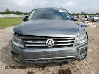 2021 Volkswagen Tiguan SE with VIN 3VV3B7AX3MM013955, listed as a Copart auction lot 51525095 with 103,626 mi miles and Salvage Title. Bid and sale history available at DreamBid. Image 5.
