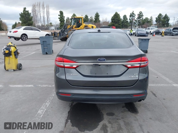 2018 Ford Fusion SE z VIN 3FA6P0LU8JR195096, wystawiony jako IAAI lot #41494088 z przebiegiem 114 007 mil mil oraz . Historia ofert i sprzedaży dostępna na DreamBid. Obrazek 17.