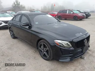 2018 Mercedes-Benz E with VIN WDDZF4KB7JA343160, listed as a IAAI auction lot 40470996 with 56,274 mi miles. Bid and sale history available at carsss.com. Image 13.