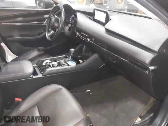 2020 Mazda 3 Premium with VIN 3MZBPBEM3LM123091, listed as a IAAI auction lot 41568213 with 68,515 mi miles and . Bid and sale history available at DreamBid. Image 5.