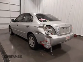 2002 Hyundai Elantra GLS z VIN KMHDN45D12U428589, wystawiony jako IAAI lot #42135566 z przebiegiem 133 479 mil mil oraz . Historia ofert i sprzedaży dostępna na DreamBid. Obrazek 6.