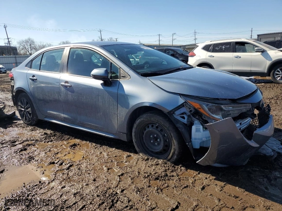 2022 Toyota Corolla LE with VIN 5YFEPMAE1NP317723, listed as a Copart auction lot 46963075 with 41,752 mi miles and Salvage Title. Bid and sale history available at carsss.com. Image 4.