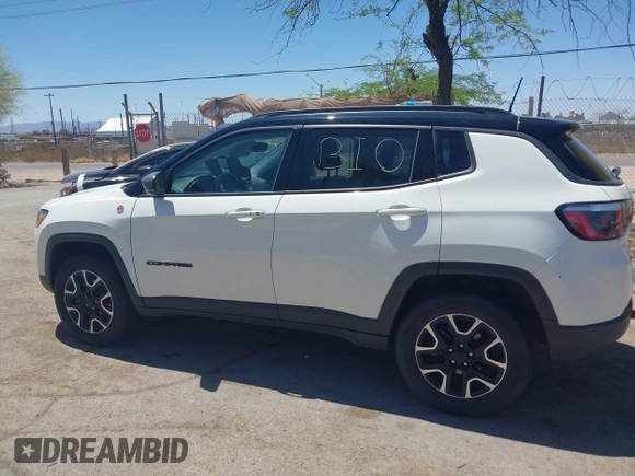 2019 Jeep Compass Trailhawk with VIN 3C4NJDDB4KT780239, listed as a IAAI auction lot 42095643 with 68,995 mi miles and . Bid and sale history available at DreamBid. Image 13.