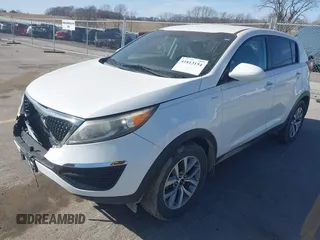 2015 Kia Sportage LX with VIN KNDPBCAC8F7690843, listed as a IAAI auction lot 41813154 with 124,885 mi miles and . Bid and sale history available at carsss.com. Image 17.
