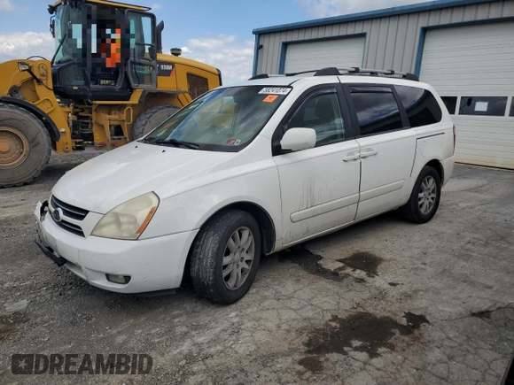 2006 Kia Sedona LX with VIN KNDMB233366052094, listed as a Copart auction lot 58241074 with 181,295 mi miles and Salvage Title. Bid and sale history available at carsss.com. Image 1.