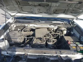 2017 Toyota Tacoma SR with VIN 5TFAX5GN4HX092764, listed as a IAAI auction lot 41708434 with 114,607 mi miles. Bid and sale history available at carsss.com. Image 10.