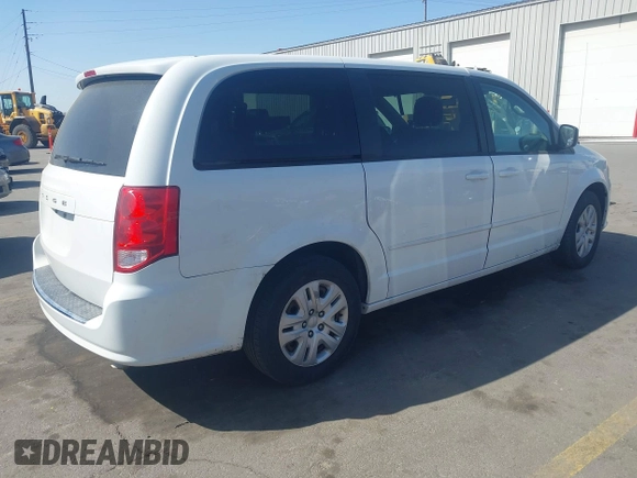 2017 Dodge Grand Caravan SE Plus z VIN 2C4RDGBG2HR741587, wystawiony jako IAAI lot #41965041 z przebiegiem 88 112 mil mil oraz . Historia ofert i sprzedaży dostępna na DreamBid. Obrazek 4.