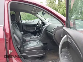2010 GMC Acadia SLT1 z VIN 1GKLRMED7AJ126510, wystawiony jako IAAI lot #42151290 z przebiegiem 195 615 mil mil oraz . Historia ofert i sprzedaży dostępna na DreamBid. Obrazek 5.