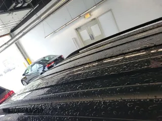 2024 Volkswagen Atlas SE z VIN 1V2HR2CA7RC555188, wystawiony jako IAAI lot #42791847 z przebiegiem 29 357 mil mil oraz . Historia ofert i sprzedaży dostępna na DreamBid. Obrazek 1.