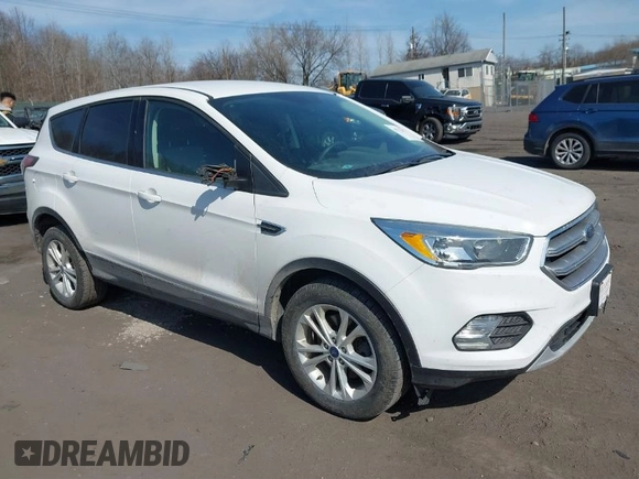 2017 Ford Escape SE with VIN 1FMCU9GD4HUB55262, listed as a IAAI auction lot 41792973 with 98,407 mi miles. Bid and sale history available at carsss.com. Image 1.