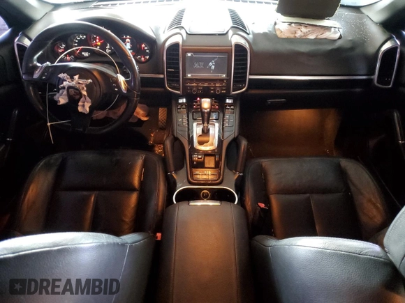 2011 Porsche Cayenne with VIN WP1AA2A29BLA00477, listed as a Copart auction lot 58501625 with 182,147 mi miles and Salvage title. Bid and sale history available at DreamBid. Image 8.