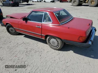 1988 Mercedes-Benz 560 Series 560SL with VIN WDBBA48D5JA091300, listed as a Copart auction lot 53712135 with 77,692 mi miles and Clean Title. Bid and sale history available at carsss.com. Image 2.