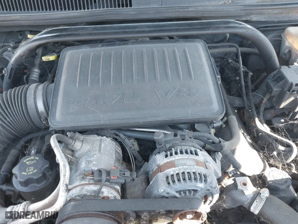 2005 Jeep Grand Cherokee Laredo with VIN 1J4HR48N85C536338, listed as a IAAI auction lot 42000017 with 195,758 mi miles. Bid and sale history available at carsss.com. Image 6.