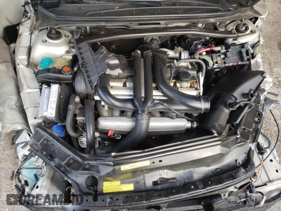 2001 Volvo S80 with VIN YV1TS90D411188848, listed as a Copart auction lot 82797104 with 0 mi miles and Salvage Title. Bid and sale history available at carsss.com. Image 12.