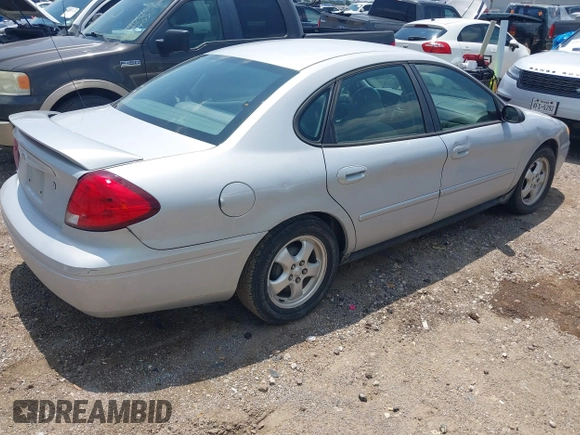 2007 Ford Taurus SE with VIN 1FAFP53U97A213511, listed as a IAAI auction lot 42394330 with 272,340 mi miles and . Bid and sale history available at DreamBid. Image 4.