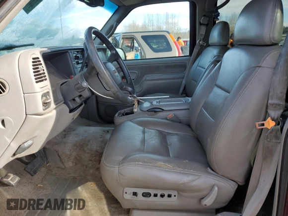 1998 GMC Yukon with VIN 1GKEK13R4WJ719517, listed as a Copart auction lot 44651715 with 230,062 mi miles and Clean Title. Bid and sale history available at carsss.com. Image 7.
