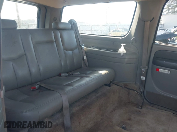 2003 GMC Yukon XL SLT with VIN 3GKFK16Z03G289434, listed as a IAAI auction lot 41216088 with 254,556 mi miles and . Bid and sale history available at DreamBid. Image 8.