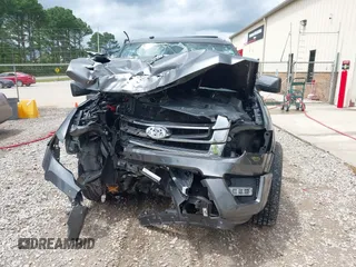 2017 Ford Expedition Limited z VIN 1FMJU1KT1HEA60160, wystawiony jako IAAI lot #42431602 z przebiegiem 89 158 mil mil oraz . Historia ofert i sprzedaży dostępna na DreamBid. Obrazek 12.
