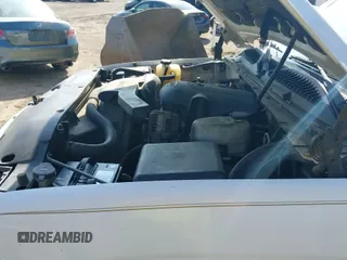 2004 Chevrolet Suburban LS с VIN 1GNEC16Z94R190995, выставлен на аукционе IAAI как лот 42417931 с пробегом 298 824 миль миль и . История ставок и продаж доступна на DreamBid. Изображение 13.