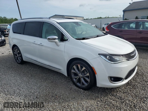 2017 Chrysler Pacifica Limited z VIN 2C4RC1GG1HR504842, wystawiony jako Copart lot #54970065 z przebiegiem 117 802 mil mil oraz Szkoda całkowita • Salvage title. Historia ofert i sprzedaży dostępna na DreamBid. Obrazek 4.