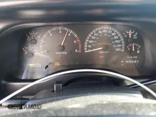 1997 Dodge Dakota z VIN 1B7GG26Y3VS174739, wystawiony jako Copart lot #49969395 z przebiegiem 226 942 mil mil oraz Nie do naprawy • Non repairable. Historia ofert i sprzedaży dostępna na DreamBid. Obrazek 9.