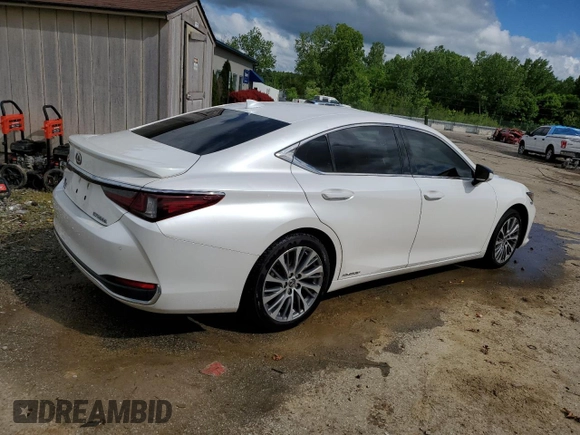 2020 Lexus ES 300h z VIN 58AD21B11LU004650, wystawiony jako Copart lot #56119995 z przebiegiem 140 172 mil mil oraz Nie do naprawy • Non repairable. Historia ofert i sprzedaży dostępna na DreamBid. Obrazek 3.