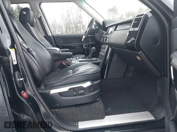 2012 Land Rover Range Rover HSE Lux z VIN SALMF1D49CA371040, wystawiony jako IAAI lot #41474438 z przebiegiem 138 013 mil mil oraz . Historia ofert i sprzedaży dostępna na DreamBid. Obrazek 5.