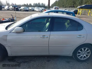 2003 Lexus ES 300 with VIN JTHBF30G130121418, listed as a IAAI auction lot 41667129 with 1 mi miles. Bid and sale history available at carsss.com. Image 13.