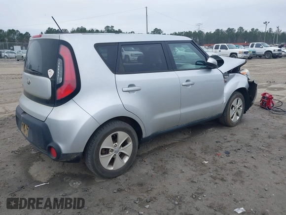 2014 Kia Soul with VIN KNDJN2A20E7702271, listed as a IAAI auction lot 41555814 with 125,296 mi miles. Bid and sale history available at carsss.com. Image 4.