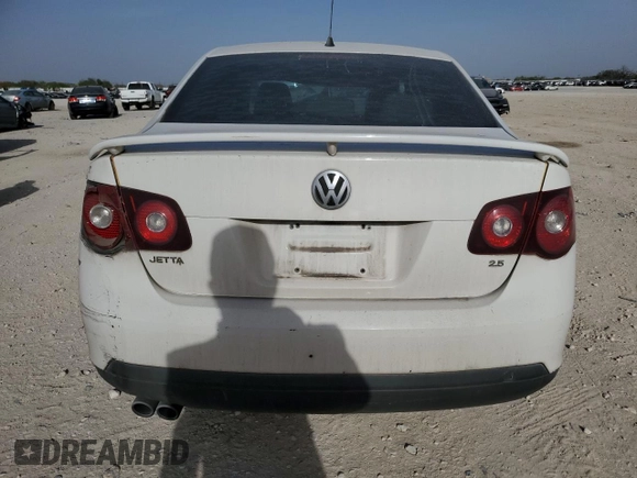 2010 Volkswagen Jetta Limited Edition with VIN 3VWRX7AJ1AM127158, listed as a Copart auction lot 49528915 with 199,550 mi miles and Salvage title. Bid and sale history available at DreamBid. Image 6.
