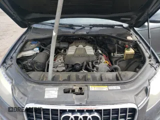 2014 Audi Q7 S line Prestige with VIN WA1DGAFE8ED007147, listed as a Copart auction lot 60311395 with 176,541 mi miles and Salvage title. Bid and sale history available at DreamBid. Image 12.