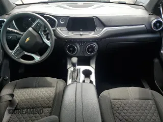2022 Chevrolet Blazer LT z VIN 3GNKBHR47NS164795, wystawiony jako Copart lot #58703495 z przebiegiem Nie podano mil oraz Szkoda całkowita • Salvage title. Historia ofert i sprzedaży dostępna na DreamBid. Obrazek 8.