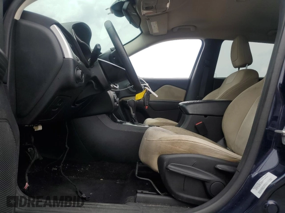 2015 Jeep Cherokee Sport с VIN 1C4PJMAB9FW622623, выставлен на аукционе Copart как лот 59978105 с пробегом 216 055 миль миль и Чистый • Clean title. История ставок и продаж доступна на DreamBid. Изображение 7.