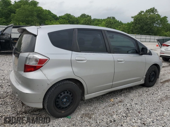 2012 Honda Fit Sport с VIN JHMGE8H56CC020916, выставлен на аукционе Copart как лот 57624975 с пробегом 133 827 миль миль и Списание • Salvage title. История ставок и продаж доступна на DreamBid. Изображение 3.