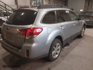 2014 Subaru Outback 2.5i Premium with VIN 4S4BRBCC1E3227506, listed as a IAAI auction lot 41707843 with 126,493 mi miles. Bid and sale history available at carsss.com. Image 4.