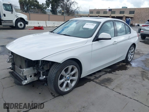 2015 BMW 3 Series 320i with VIN WBA3B1G52FNT06107, listed as a IAAI auction lot 41777304 with 85,832 mi miles. Bid and sale history available at carsss.com. Image 18.