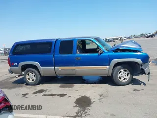2003 Chevrolet Silverado 1500 LT with VIN 2GCEK19T331127000, listed as a IAAI auction lot 42131657 with 196,995 mi miles and . Bid and sale history available at DreamBid. Image 14.