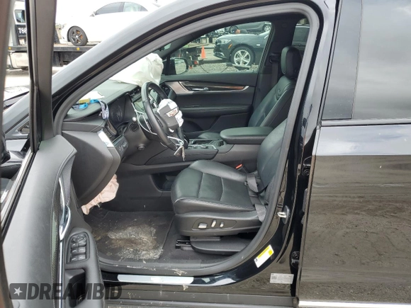 2021 Cadillac XT6 Sport z VIN 1GYKPGRSXMZ174395, wystawiony jako Copart lot #48786443 z przebiegiem 41 846 mil mil oraz . Historia ofert i sprzedaży dostępna na DreamBid. Obrazek 7.