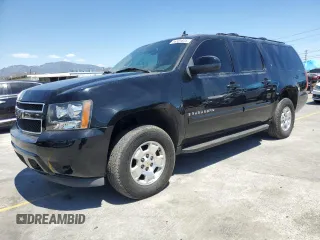 2007 Chevrolet Suburban LTZ z VIN 3GNFC16J27G211284, wystawiony jako Copart lot #56581835 z przebiegiem 186 515 mil mil oraz Szkoda całkowita • Salvage title. Historia ofert i sprzedaży dostępna na DreamBid. Obrazek 1.