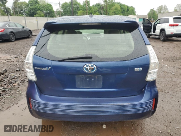 2012 Toyota Prius Two with VIN JTDZN3EU7C3139129, listed as a Copart auction lot 55499735 with 556,381 mi miles and Clean Title. Bid and sale history available at DreamBid. Image 6.