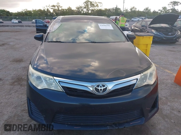 2014 Toyota Camry L with VIN 4T4BF1FK7ER349244, listed as a IAAI auction lot 42040599 with 186,545 mi miles. Bid and sale history available at carsss.com. Image 13.